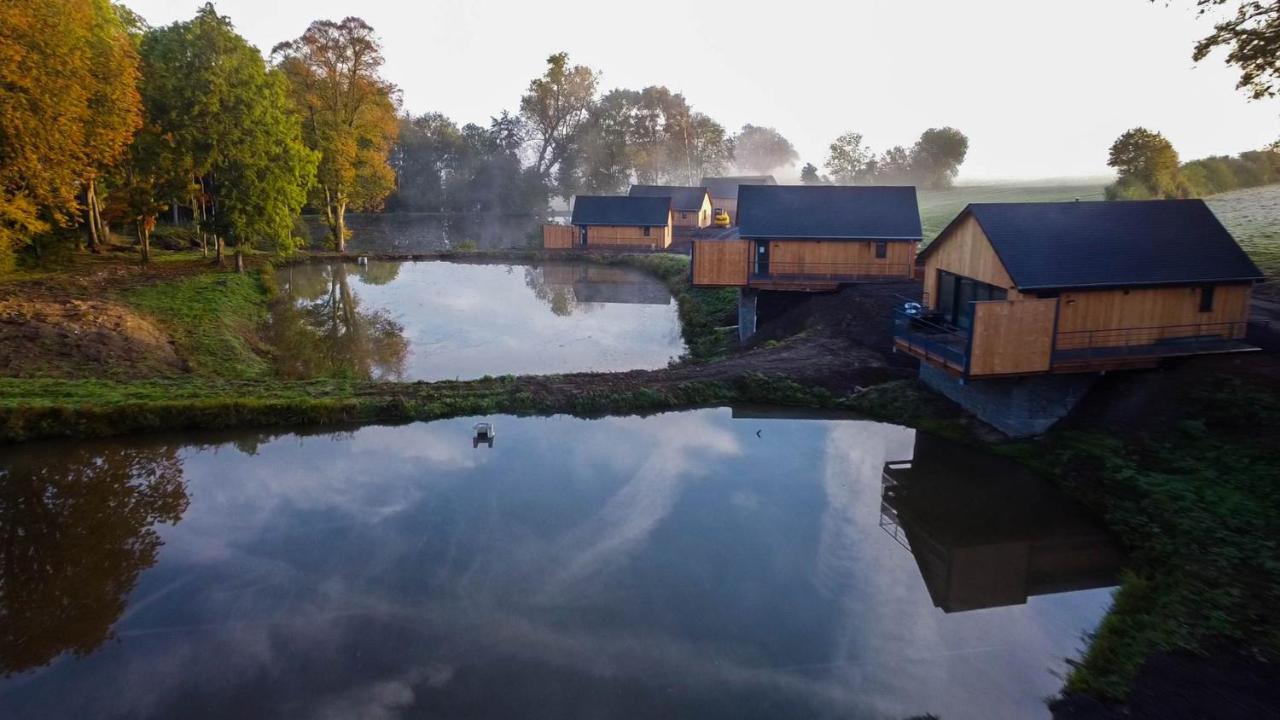 Les Pavillons De La Libellule Villa Beauraing Exterior foto